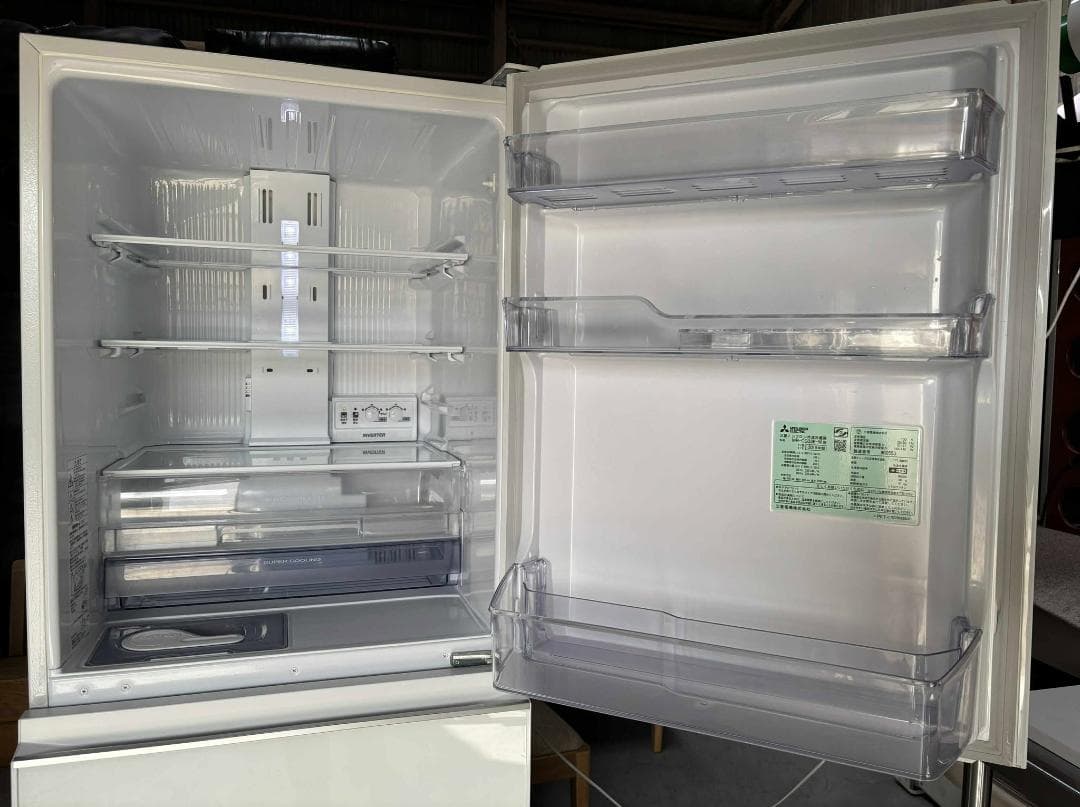 MITSUBISHI 3ドア冷蔵庫 フロントガラス330L MR-CG33E-W