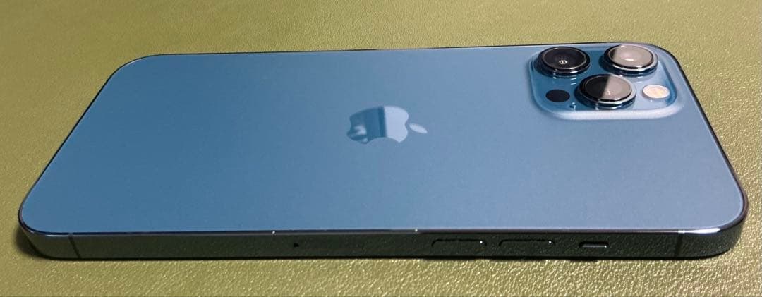 Apple iPhone 12 Pro Maxパシフィックブルー 本体