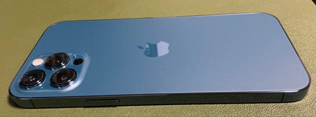 Apple iPhone 12 Pro Maxパシフィックブルー 本体