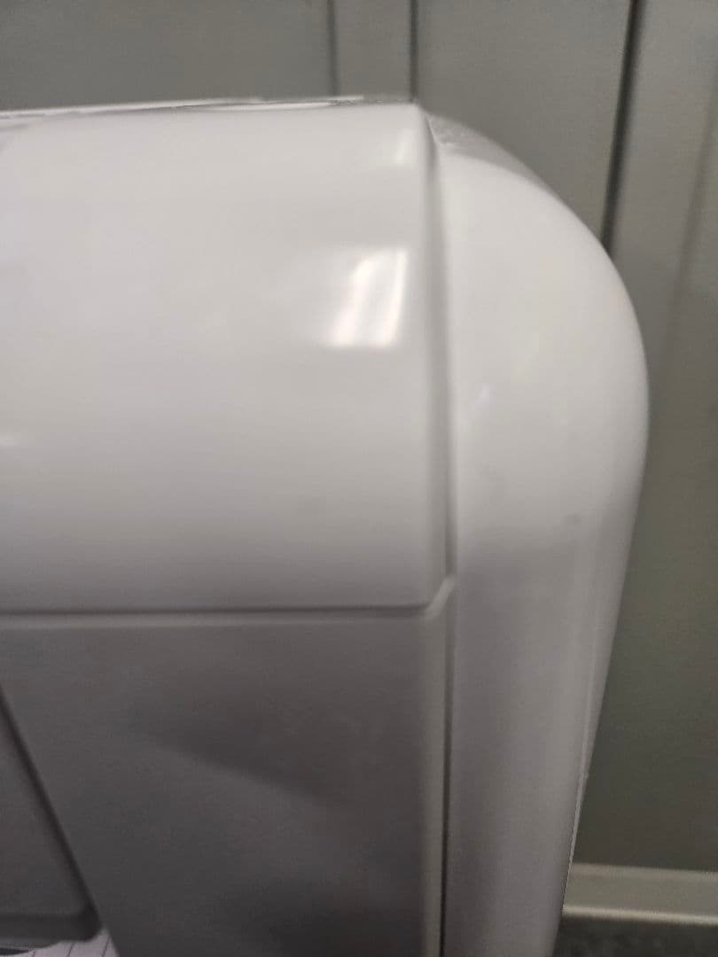 22年製　アイリスオーヤマ　IJDC-K80-W サーキュレーター衣類乾燥除湿機