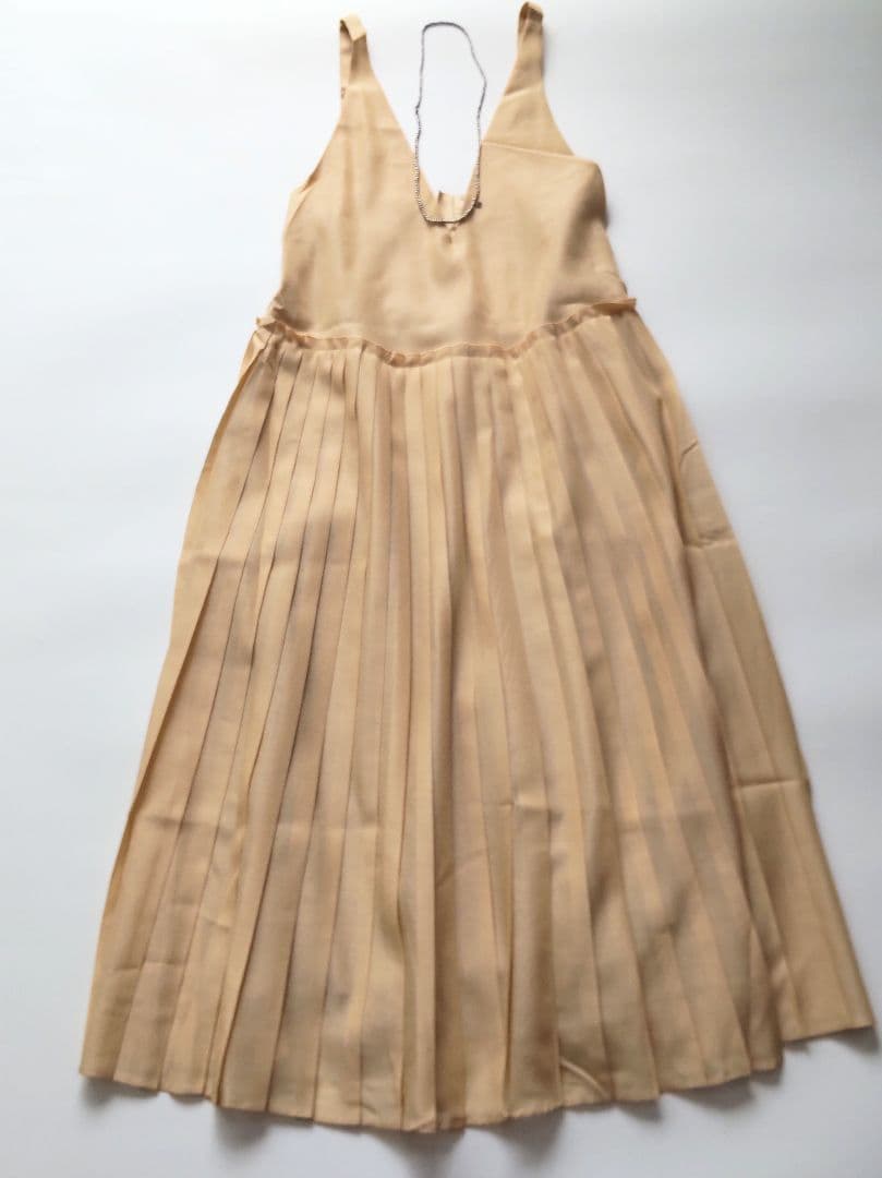 未使用 エブール ライトシルクウール キャミワンピース プリーツ ロングベージュ