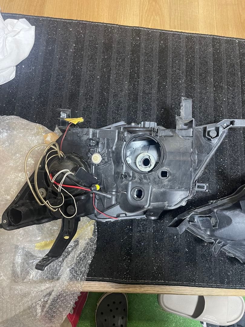 りゅう　c26 セレナイカリング付きヘッドライト