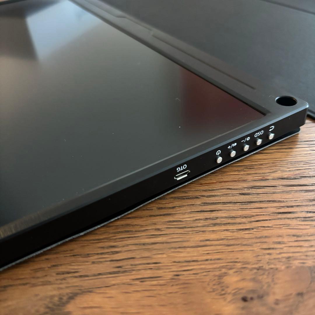 美品15.6インチ モバイルモニター EVICIV