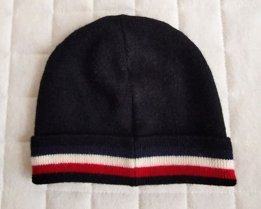 MONCLER ニット帽 ネイビー【美品】