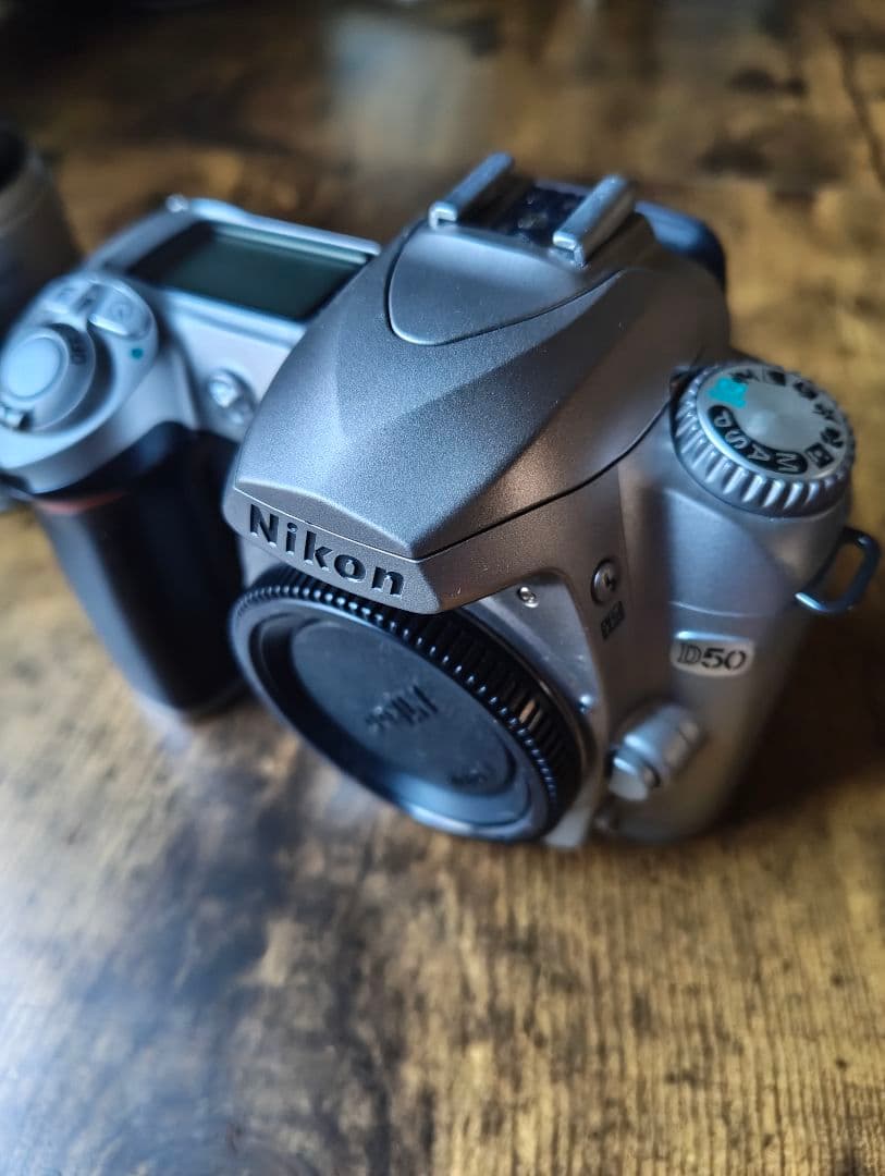 Nikon D50 ニコン シルバー 18-55 シャッター回数13943回！