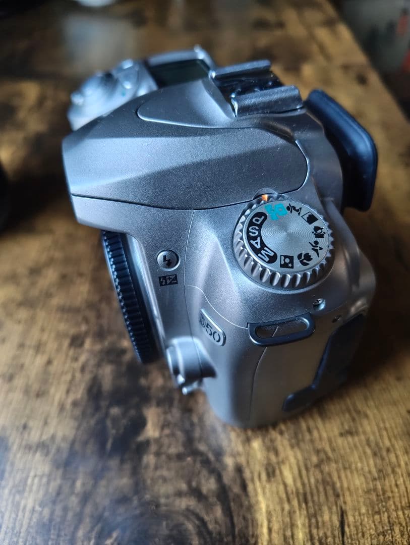 Nikon D50 ニコン シルバー 18-55 シャッター回数13943回！