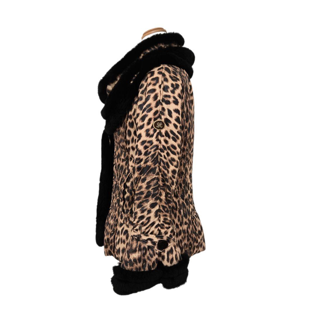 伊太利屋　ヒョウ柄中綿コート　ベージュ系　レッキスラビット　レオパード　イタリヤ