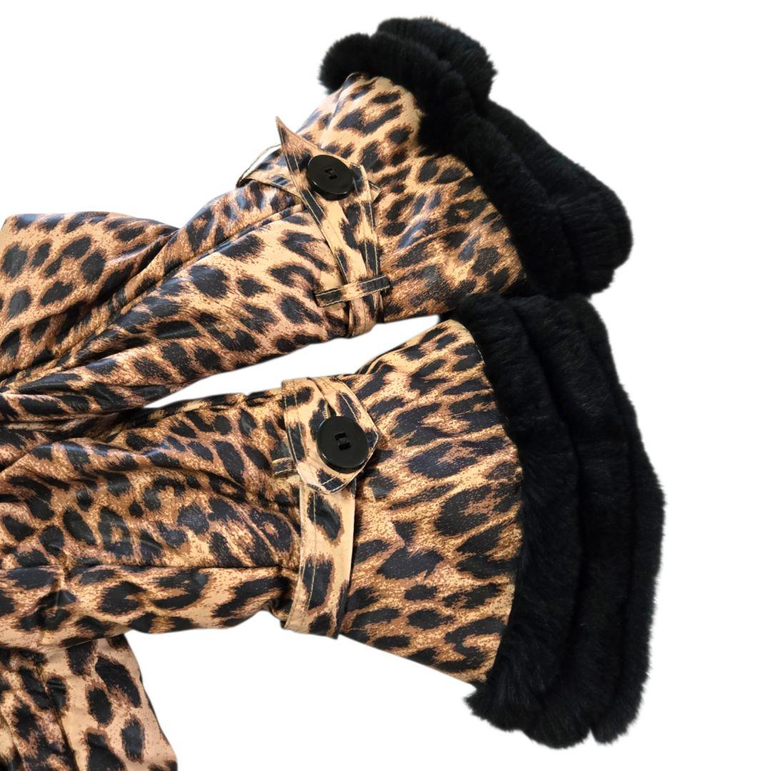 伊太利屋　ヒョウ柄中綿コート　ベージュ系　レッキスラビット　レオパード　イタリヤ