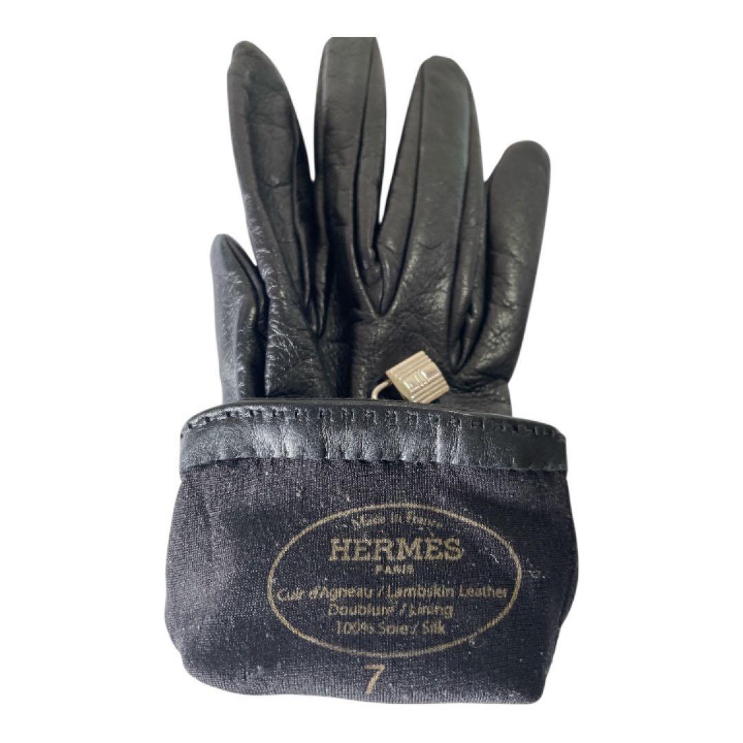HERMES カデナチャームグローブ ブラック ラムスキン レディース 手袋