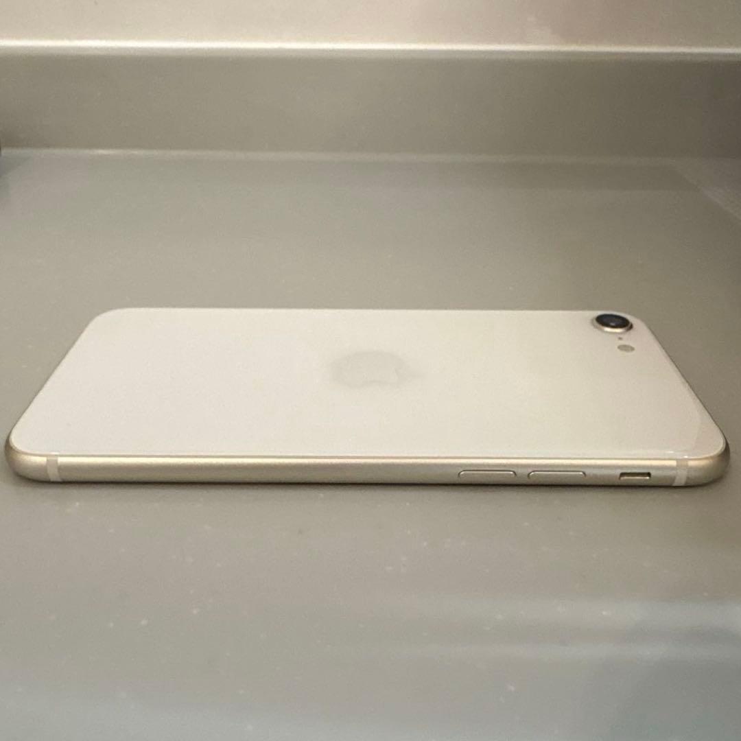 iPhone SE (第3世代)ホワイト64GB 箱・ケーブル付き　SIMフリー