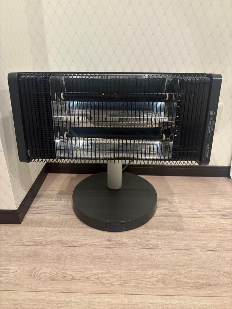 DAIKIN 遠赤外線暖房機 セラムヒート ERFT11VS-H