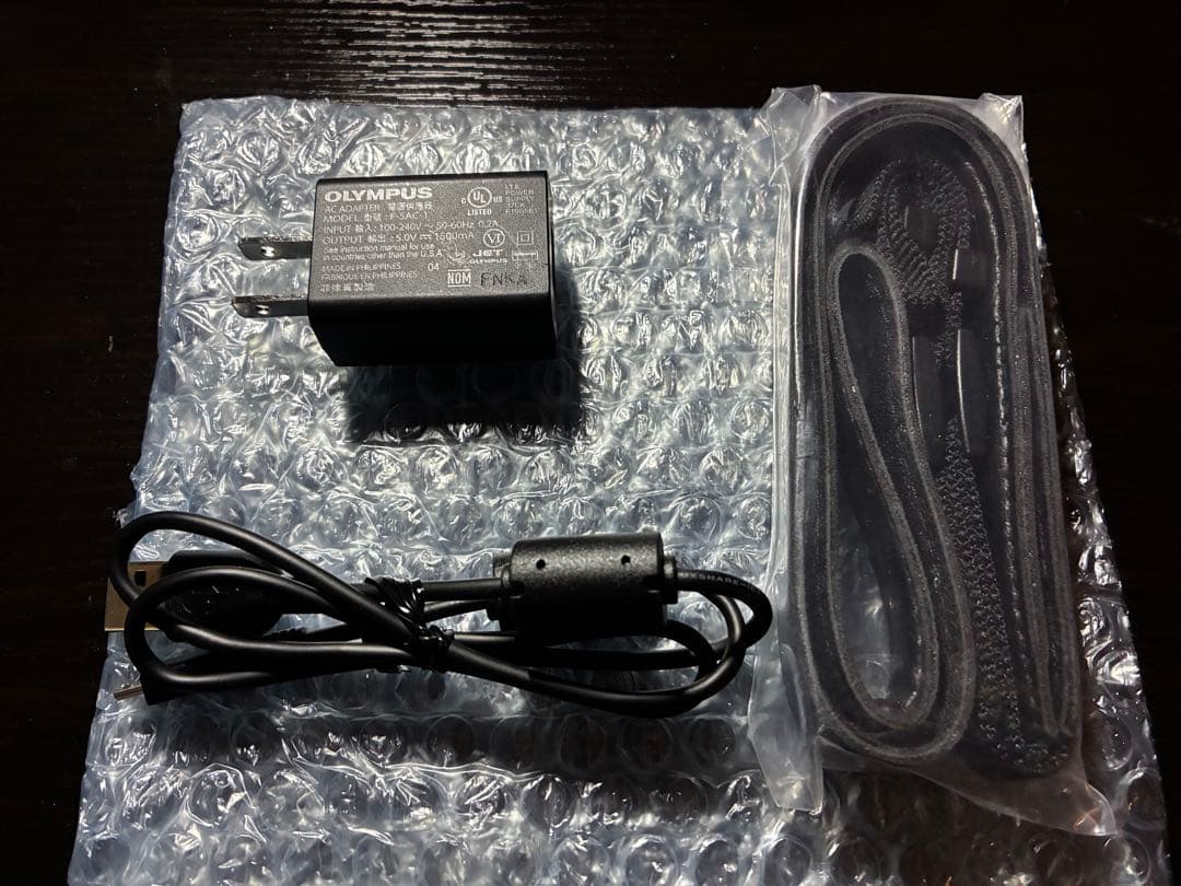 OLYMPUS PEN E-P7 ミラーレスカメラ