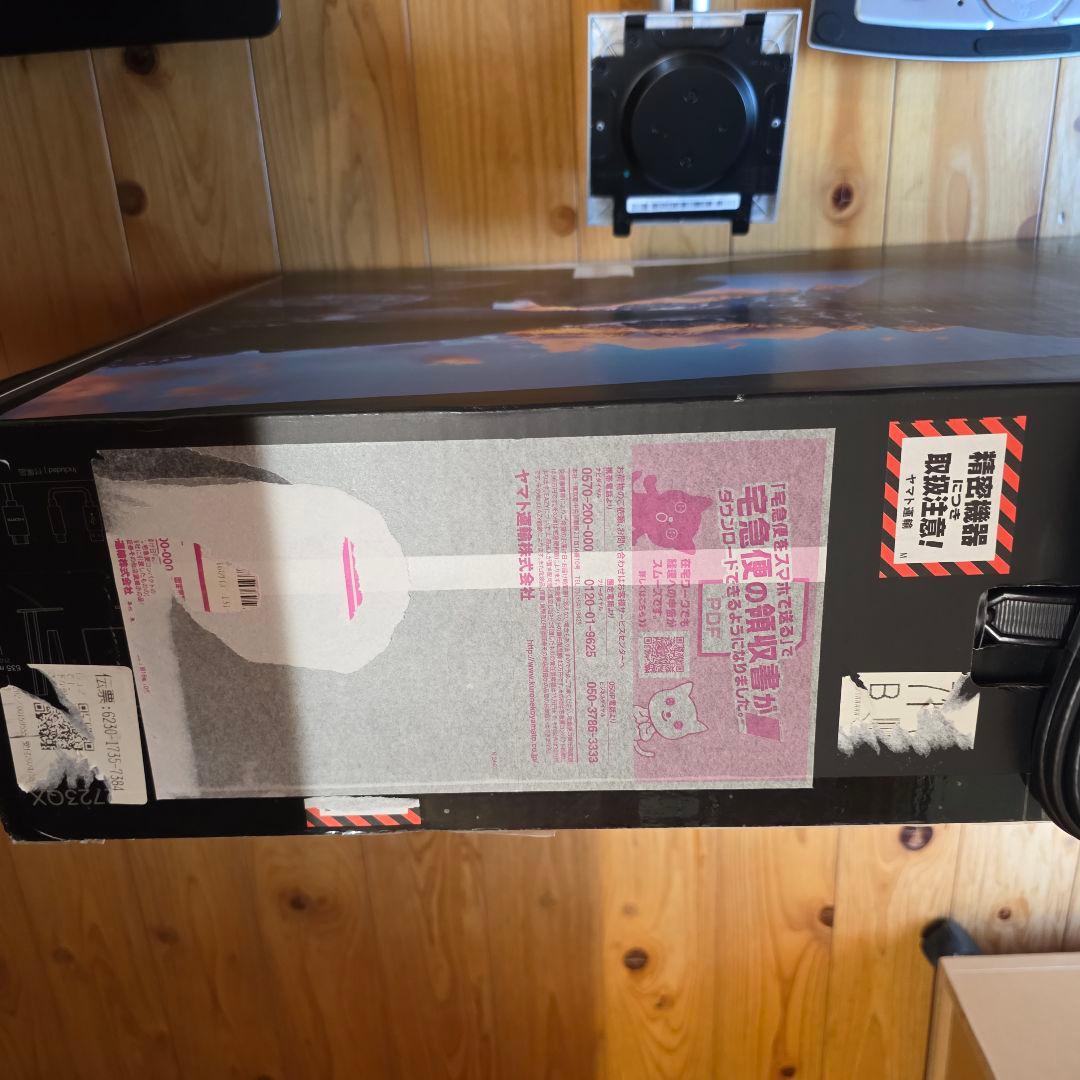 DELL U2723QE 27インチ4kモニター