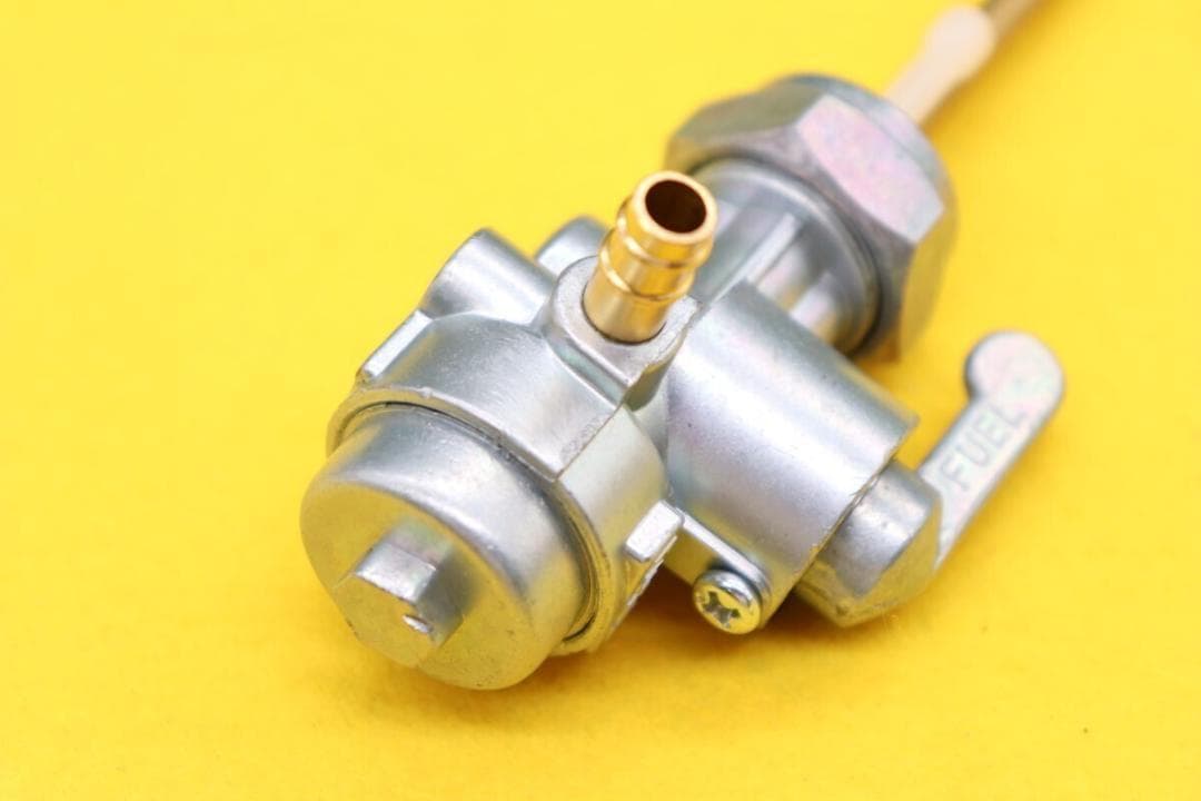 W1 W1SA W3 W1S 650RS 燃料コック 51023-045 046