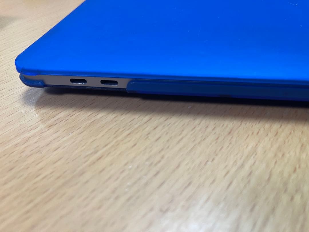 2020 MacBook Pro 13インチ Core i7 16GB