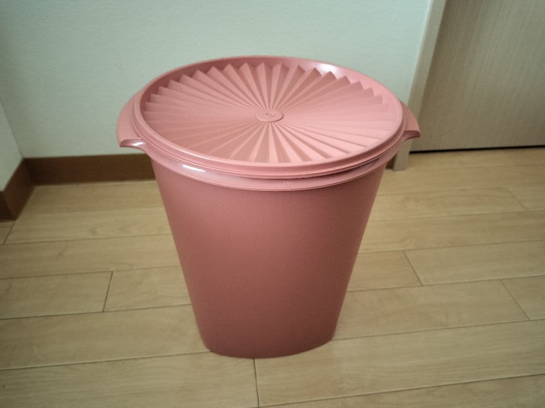 タッパーウエア マキシクイーンデコレーター＆マキシデコレーター＆ジャイアント3個