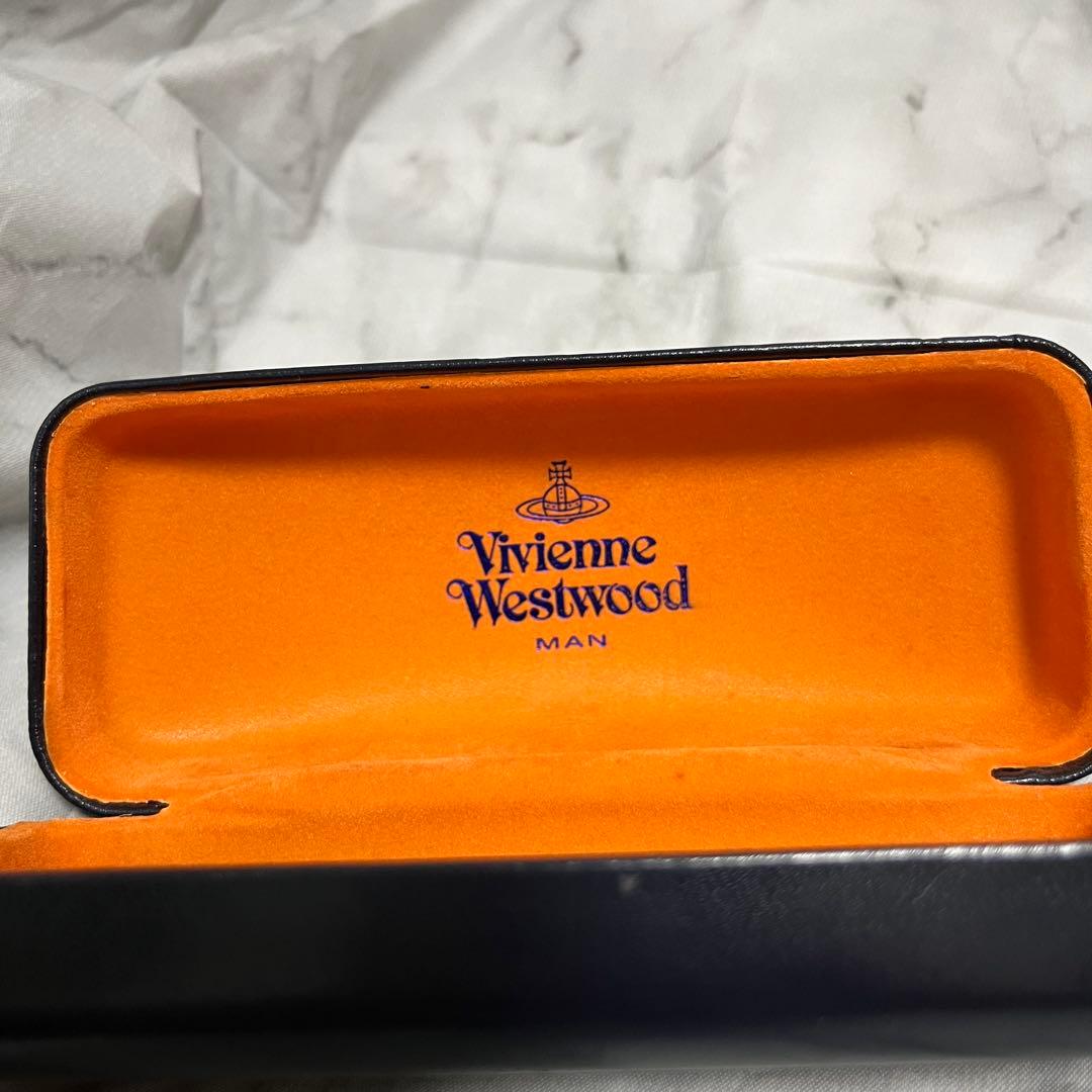 Vivienne Westwoodサングラス ケース付き