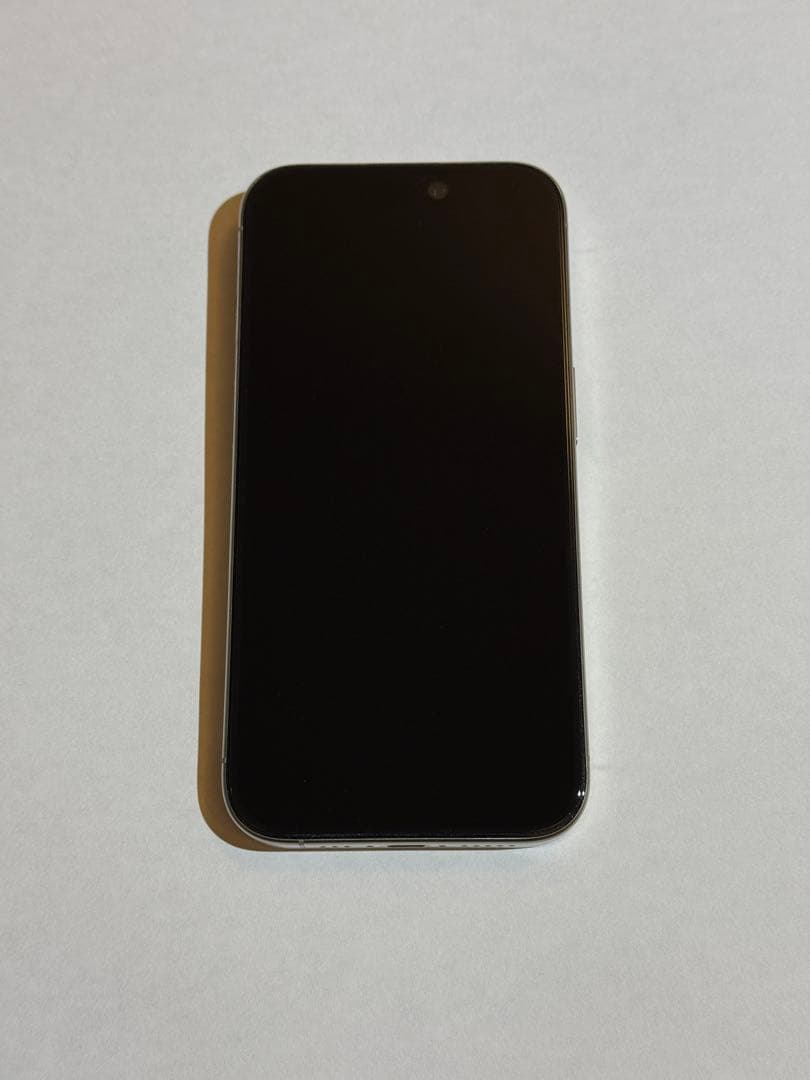 【美品】iPhone15pro 128GB ナチュラルチタニウム