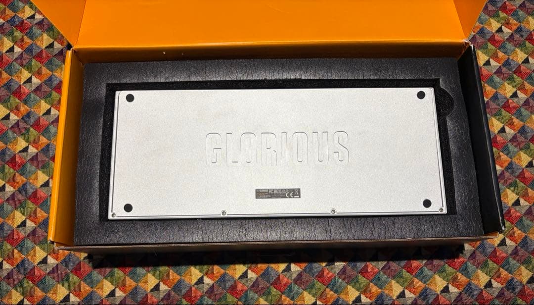 Glorious GMMK Pro 75% メカニカルキーボード