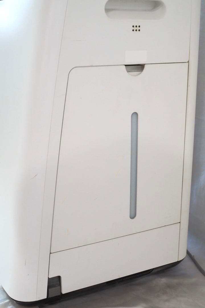 2020年製 SHARP 空気清浄機 プラズマクラスター　KI-JP100-W