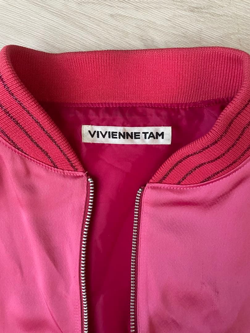 超美品　VIVIENNE TAM ピンク スカジャン