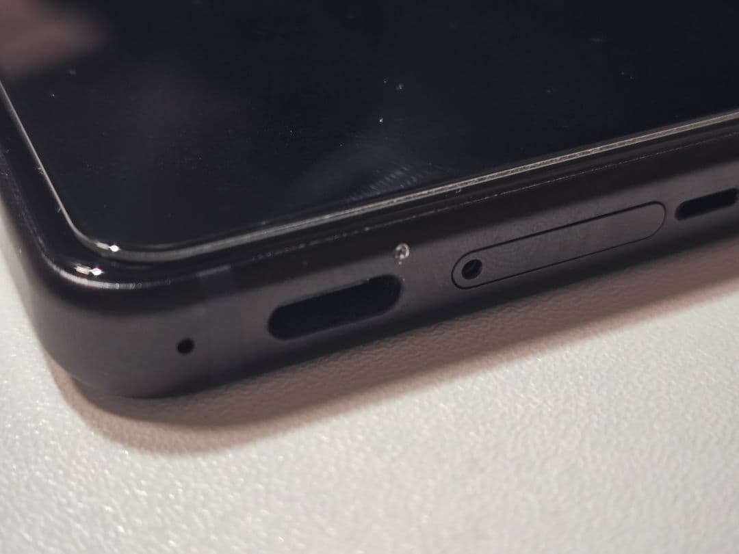 b*l様 ROG Phone 8 256GB レベルグレー SIMフリー