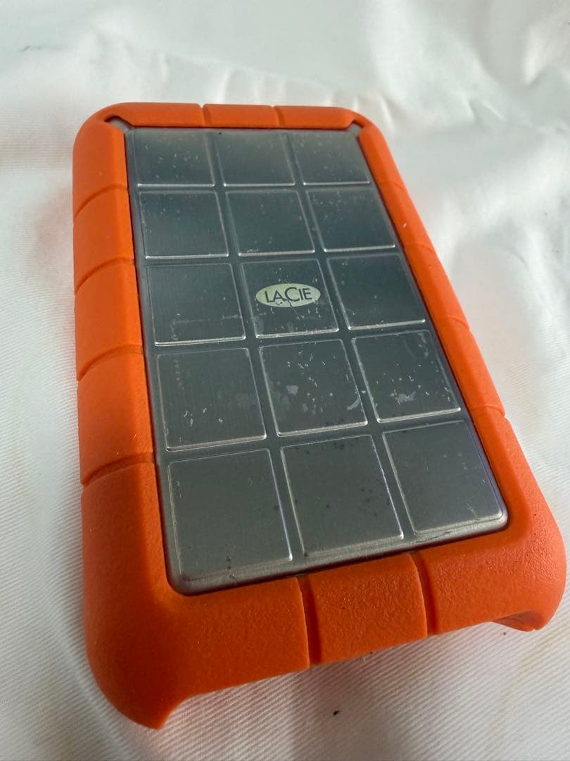 LaCie 外付けハードディスク 2TB オレンジ　ケースZEROSHOCK付き