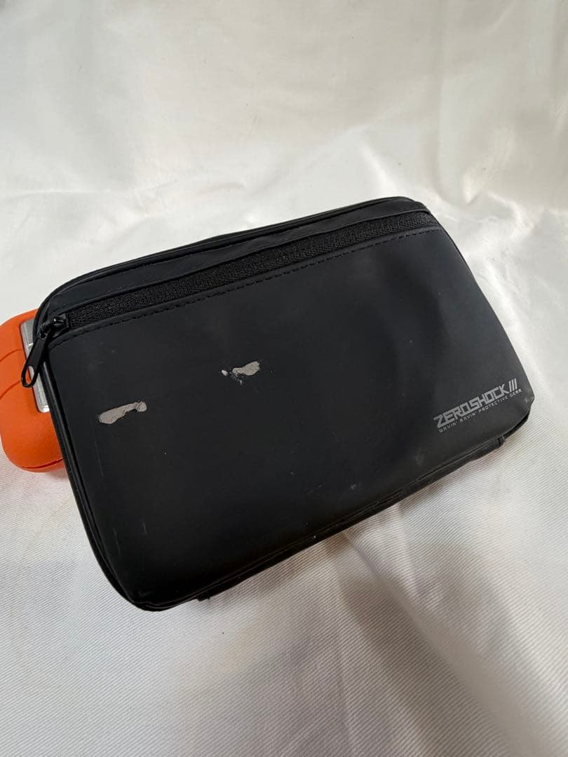 LaCie 外付けハードディスク 2TB オレンジ　ケースZEROSHOCK付き