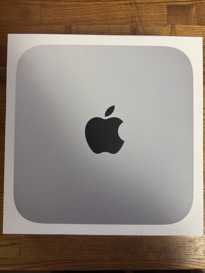 Mac mini (M1, 2020) 8GB / 256GB USBハブ付き