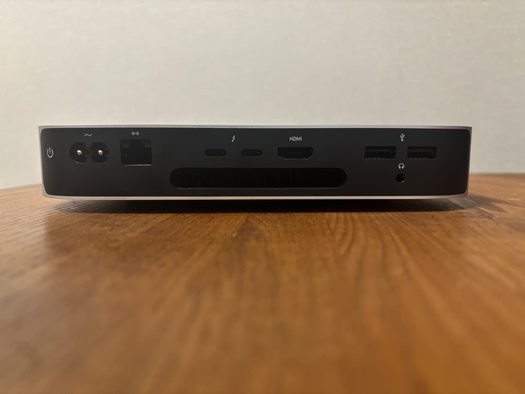 Mac mini (M1, 2020) 8GB / 256GB USBハブ付き