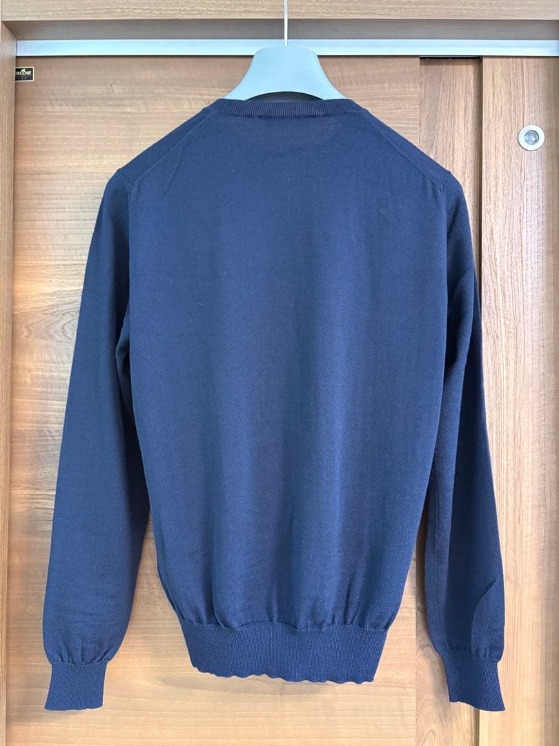 プラダ クルーネックニット　濃紺　サイズ46