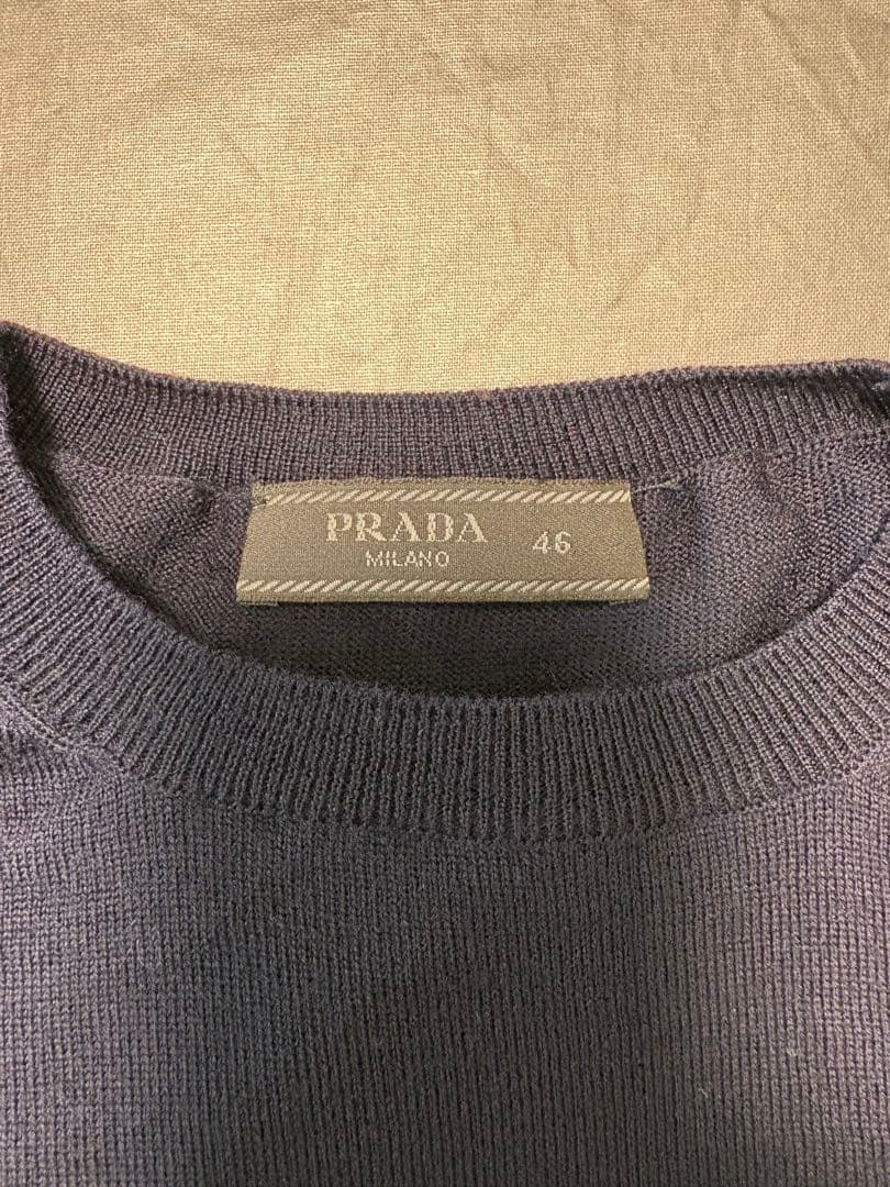 プラダ クルーネックニット　濃紺　サイズ46