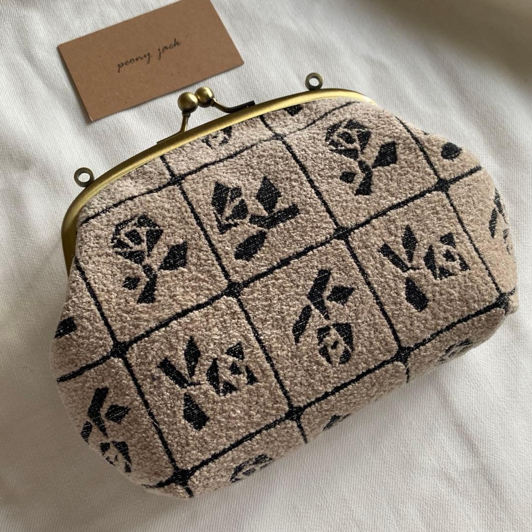 お値下げ❗️完成品✨ lulu small ショルダー　がま口　ミナペルホネン