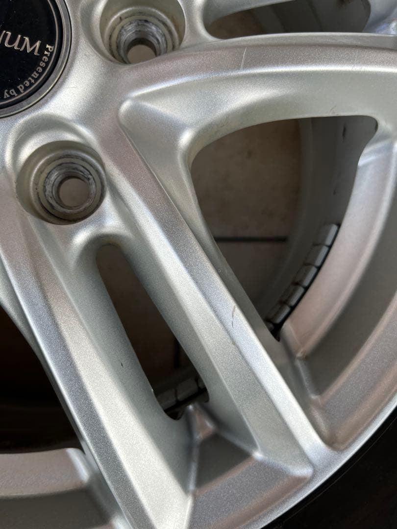 ブリヂストン バルミナ ブリザック スタッドレスセット195/65R15