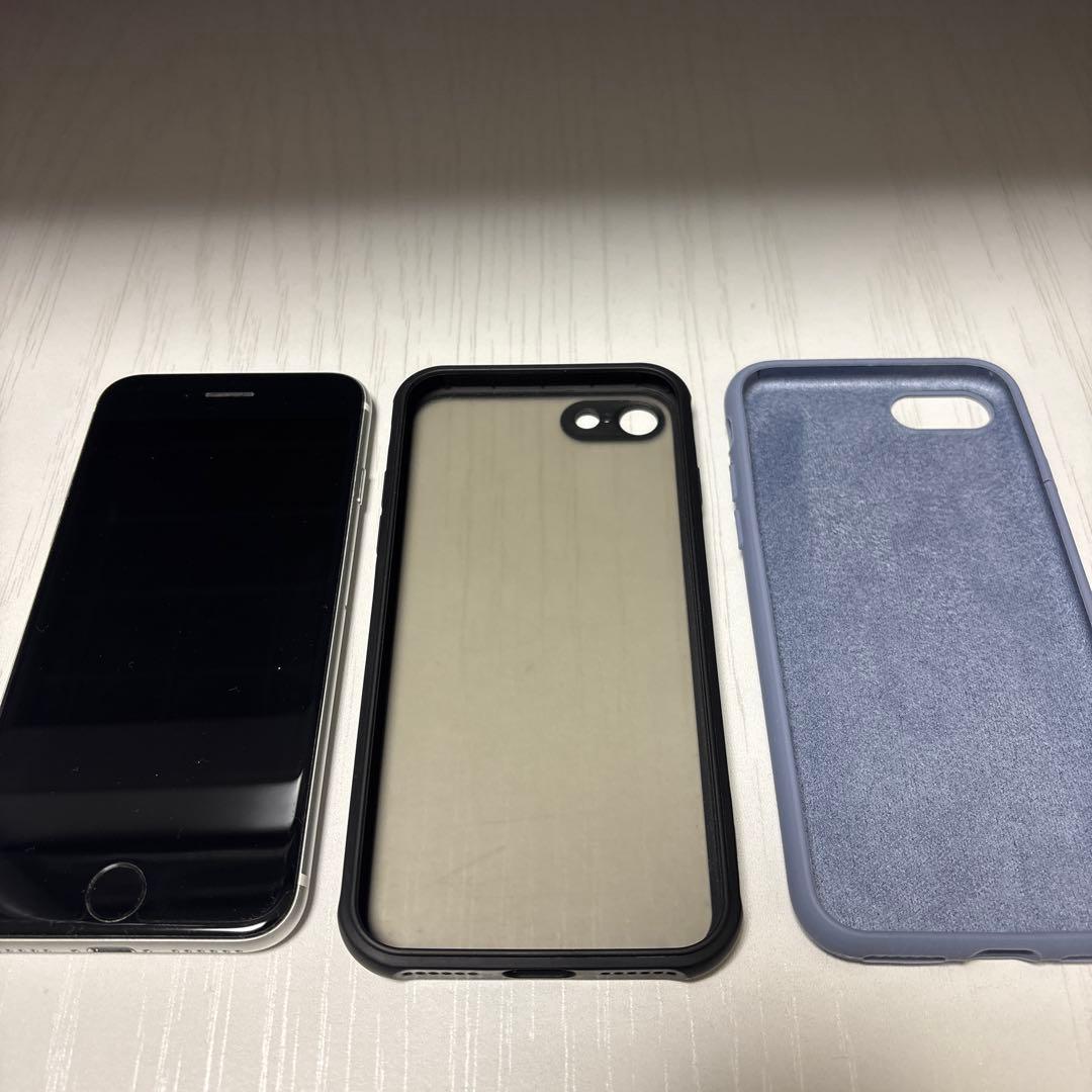 Apple iPhone SE第二世代 ケース2個おまけ付き