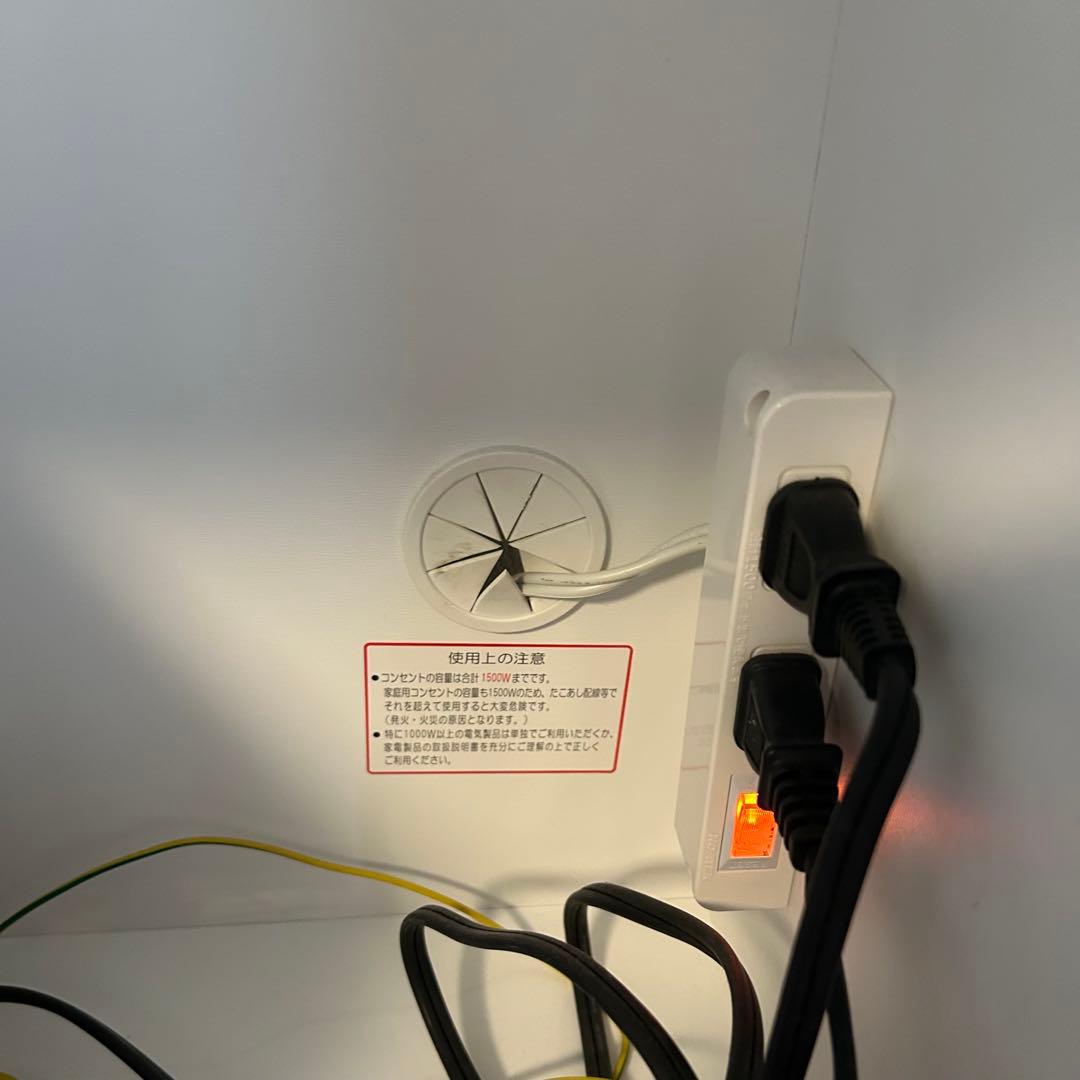 【最終値下げ★5/4まで限定出品】送料込み ニトリ ホワイトガラス扉付き食器棚