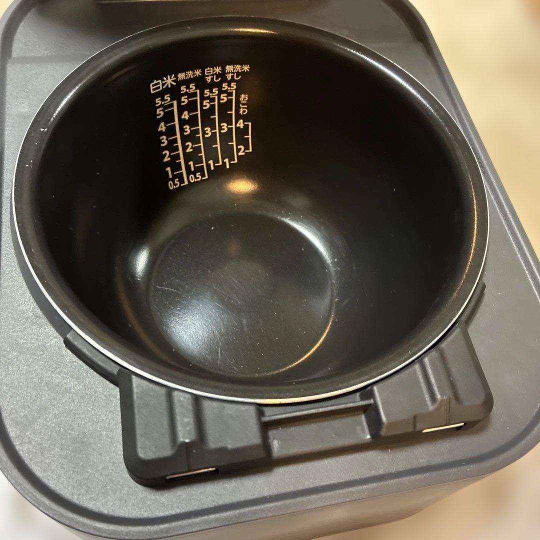 TOSHIBA圧力ＩＨジャー炊飯器　5.5合