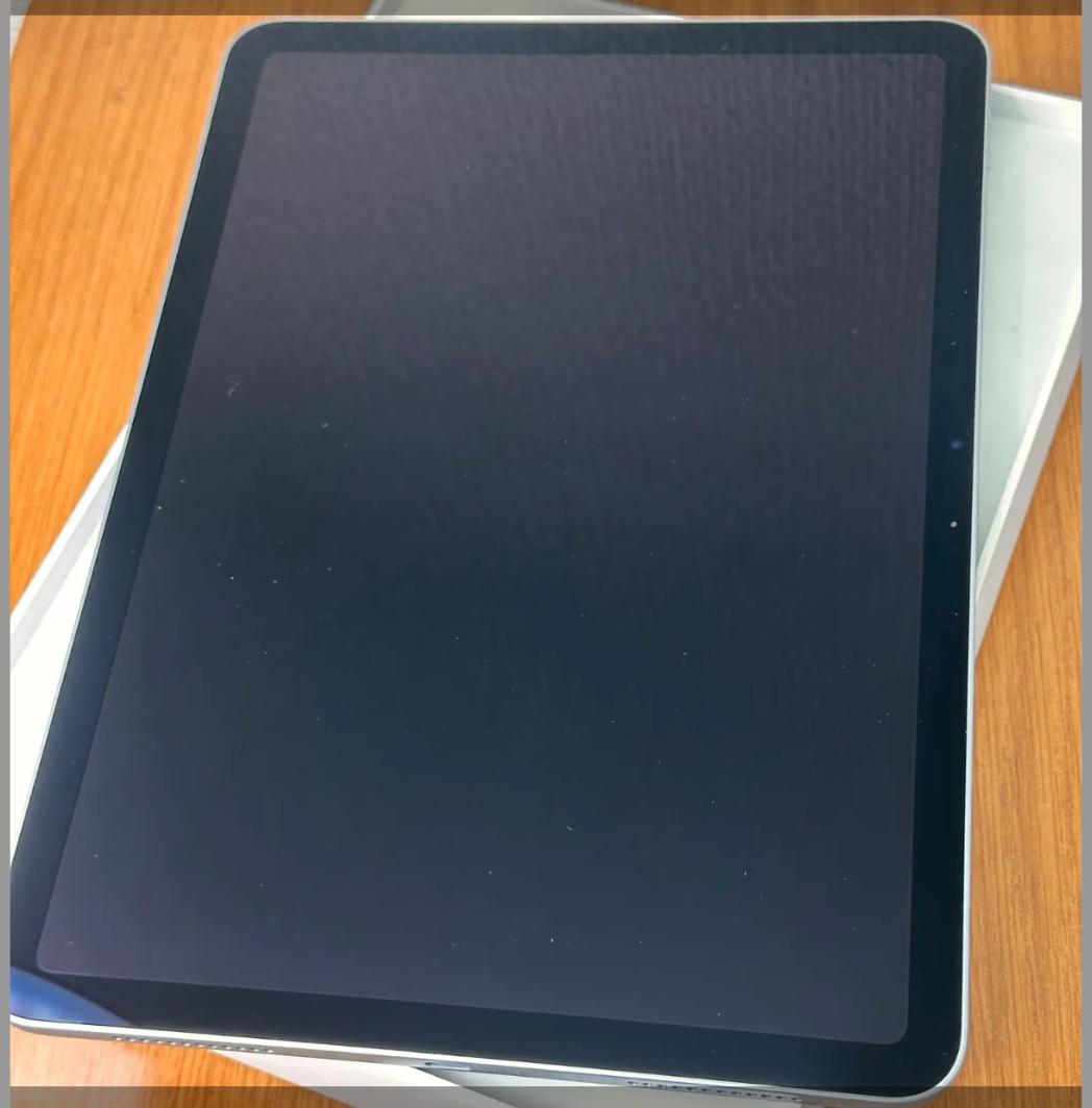 【美品】iPad Air (第6世代)128GB MUWD3J/A 7DVXX