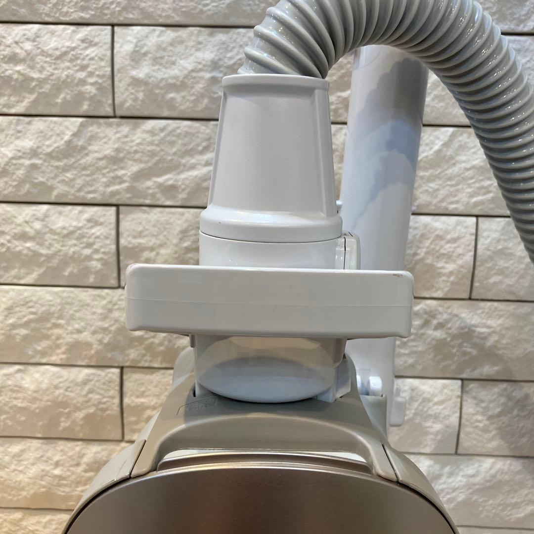 krama41311　日立　掃除機　CV-KP900K 【T19385】