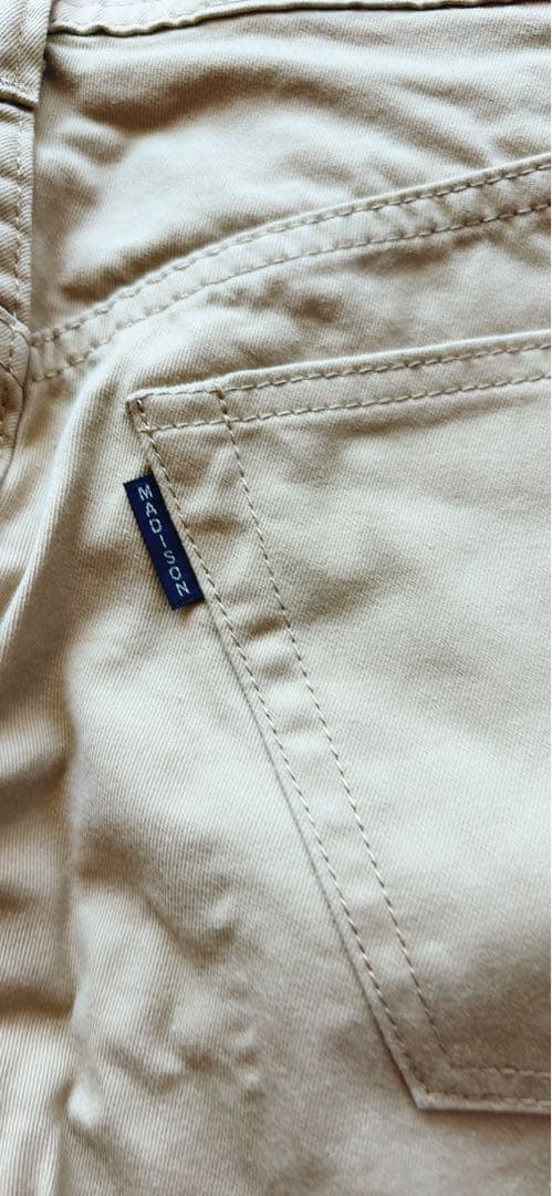 マディソンブルー　サルエル　チノパン