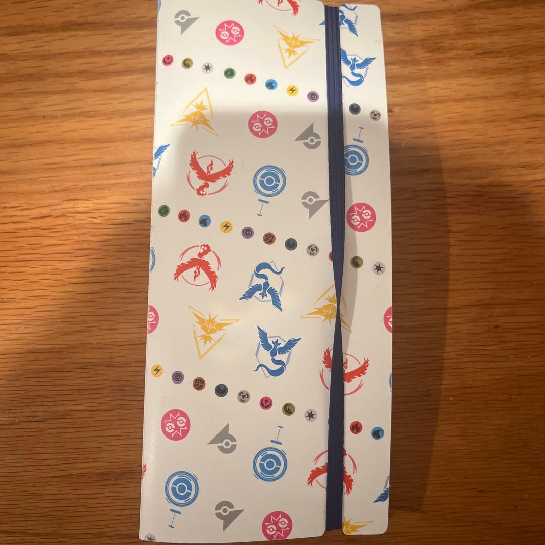 ポケモンカードホルダーとカードセット