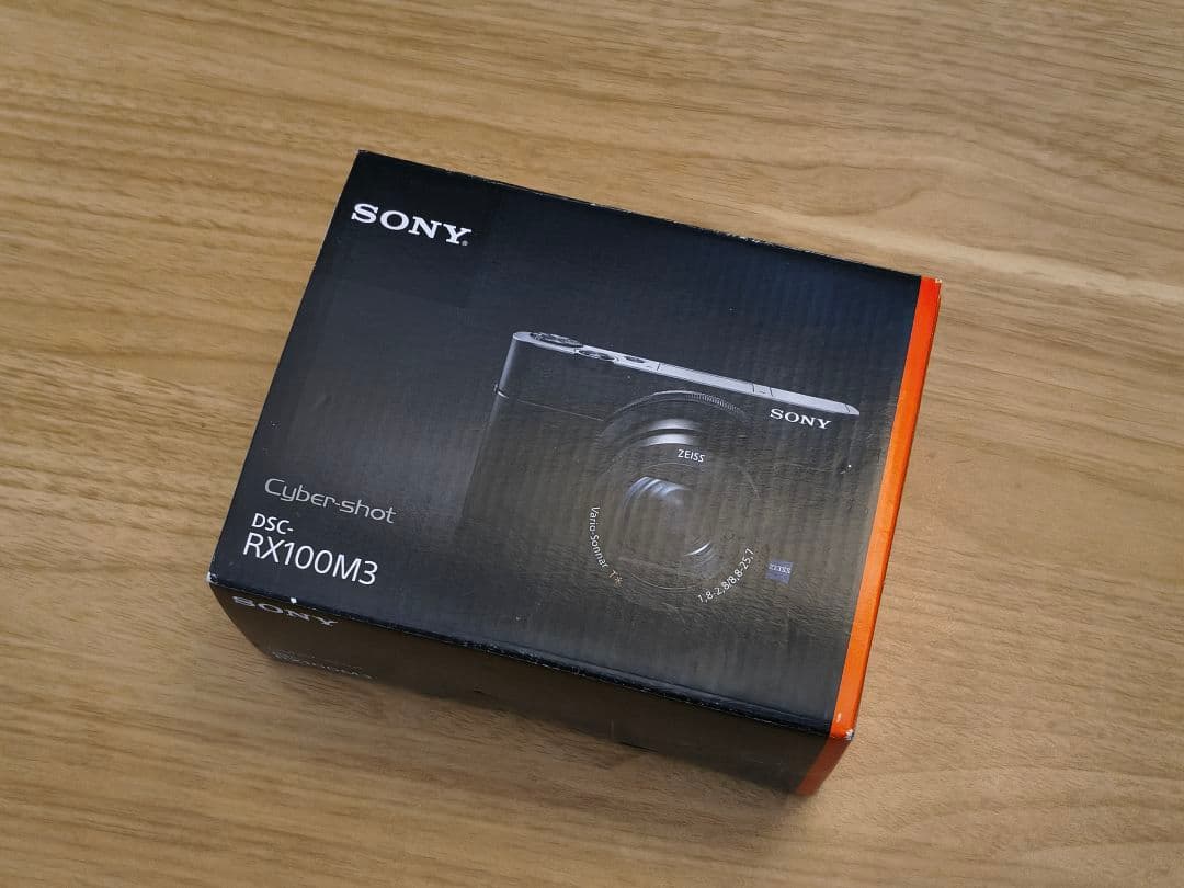 【おまけ付き】SONY DSC- RX100M3コンパクトデジタルカメラ