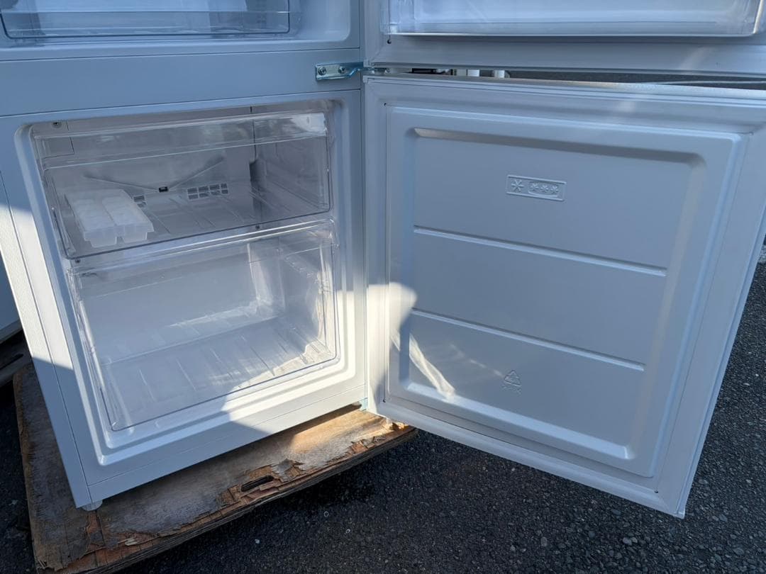 【福岡市限定】冷蔵庫 ニトリ 2024年 140L【安心の3ヶ月保証】