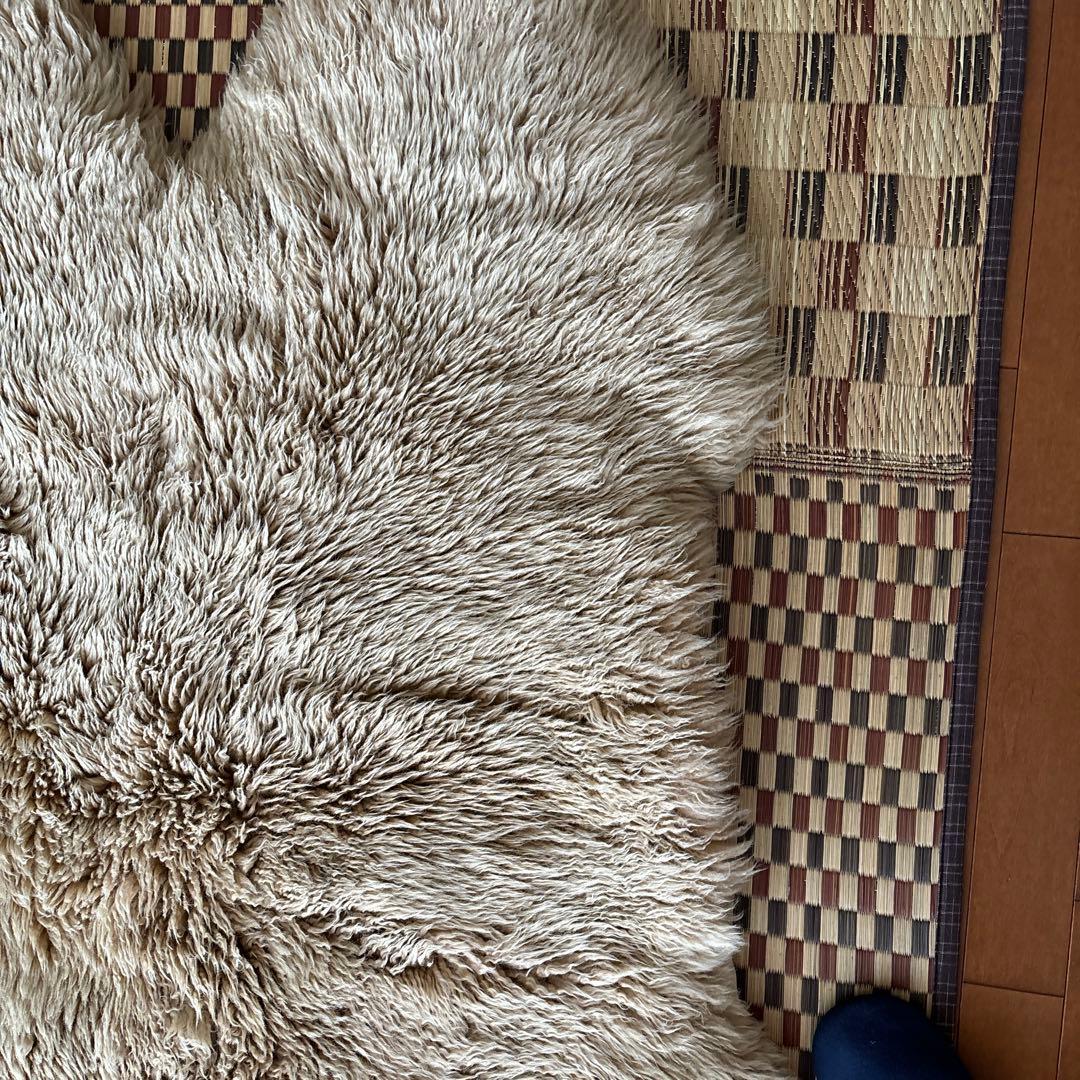 ムートンラグ ベージュ 約165cm x 140cm