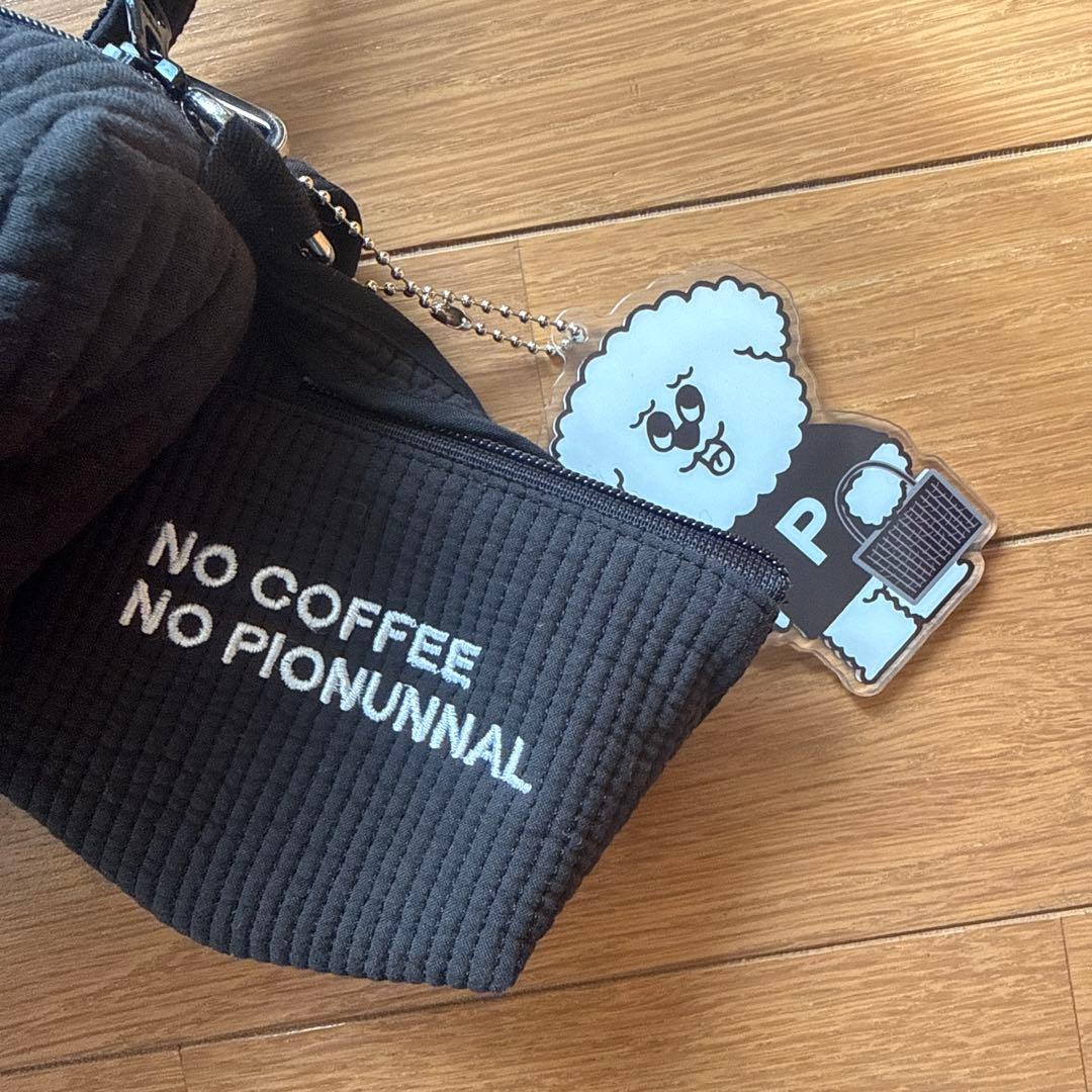 【匿名配送】NO COFFEE × pionunnal ショルダー　ブラック