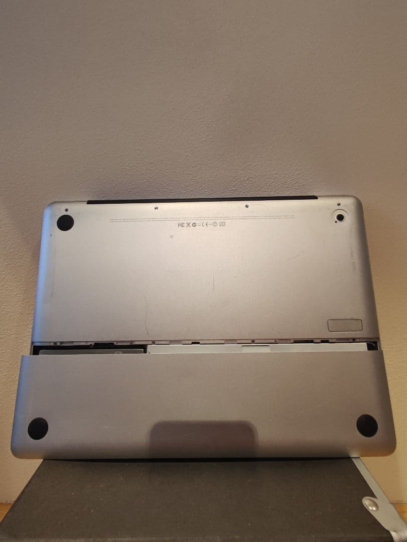 Apple MacBook 13インチ A1278 本体 SSD搭載 現状