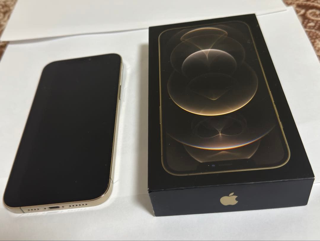 Apple iPhone 12 Pro Max ゴールド