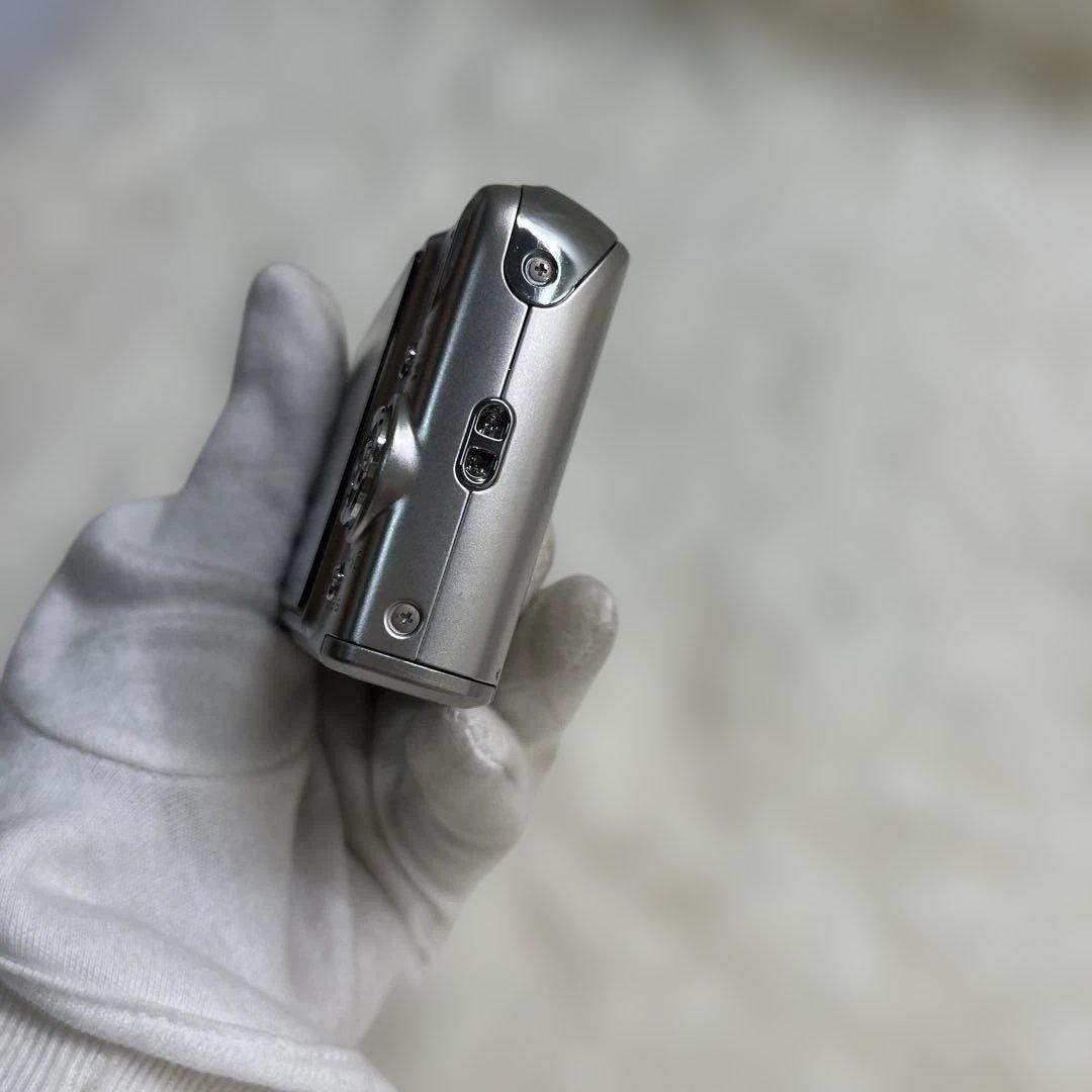 動作確認済 美品 CASIO EX-Z1200 デジカメ シルバー 充電器