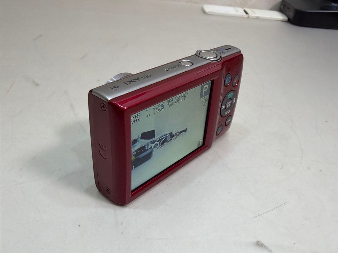 Canon IXY 180 8GB デジタルカメラ