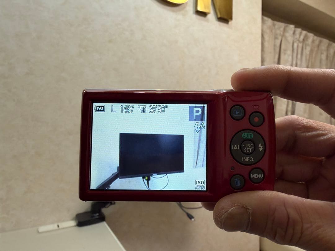 Canon IXY 180 8GB デジタルカメラ